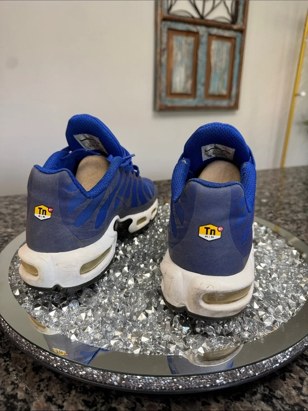Nike TN Air Sneakers EUC 9.5